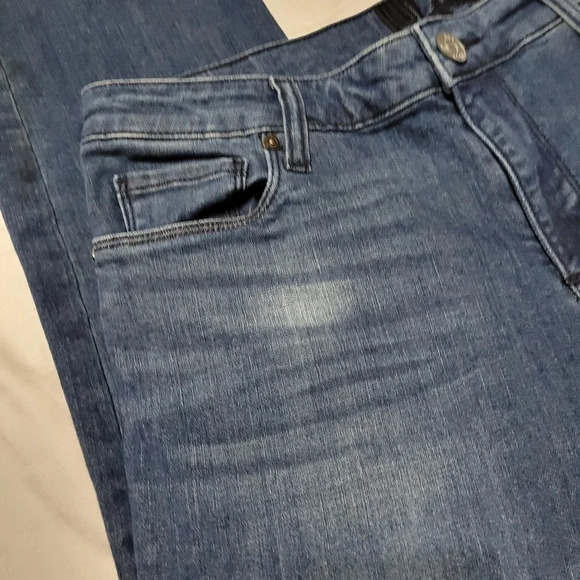 Kut From The Kloth High Rise Straight Ankle Jeans, Dark Wash, Raw Hem, Sz 10 EUC - Picture 4 of 11